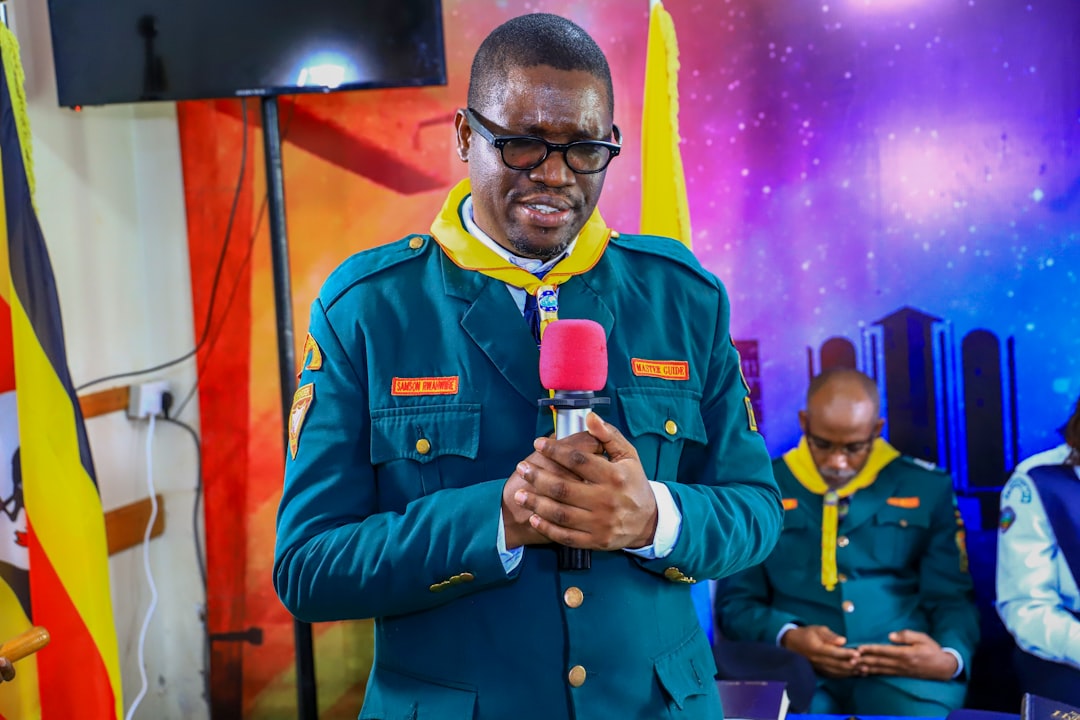 Hegseth ousts the Army chief of staff as the Iran war rages through Week 5