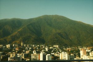 Desperation mounts in Venezuela as the earthquake death toll rises to 1,430